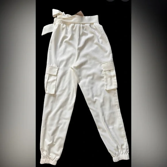 REVOLVE superdown Rachel Cargo Pant in White - Picture 8 of 13